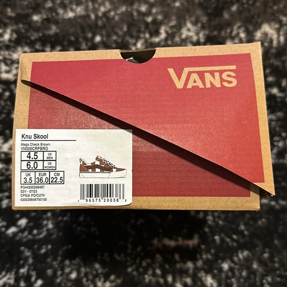 *NEW* Vans Knu Skool Brown and White Size Woman’s 6 and 6.5 - Picture 2 of 2